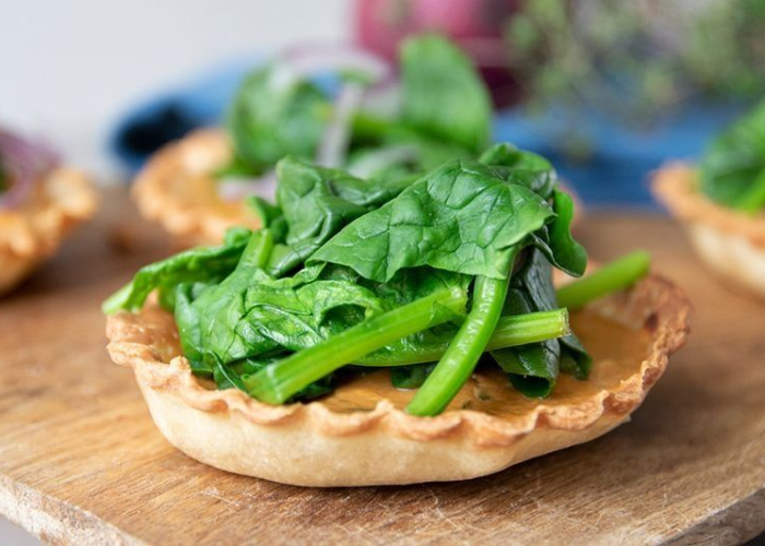 Recept van De Mooiste Keukenwinkel voor hartige taart Tartelette pompoen spinazie geitenkaas de mooiste keukenwinkel