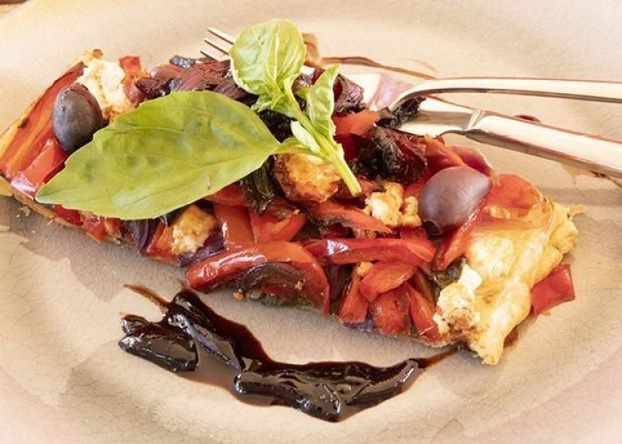 Recept Hartige tarte tatin van groente en geitenkaas de mooiste keukenwinkel